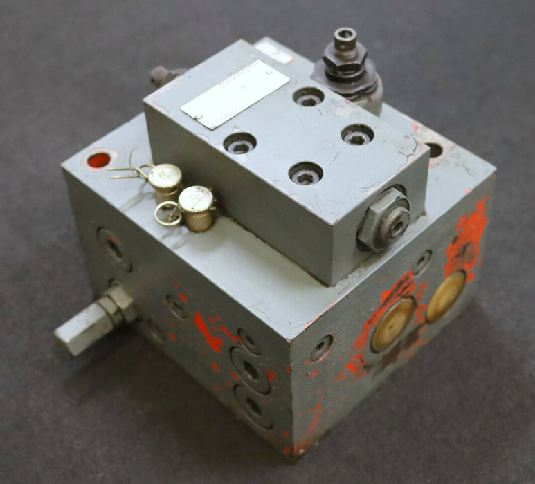 REXROTH Steuerblock AG 5271-0-4-5 C33 mit REXROTH 316129 Best.Nr. 92305844