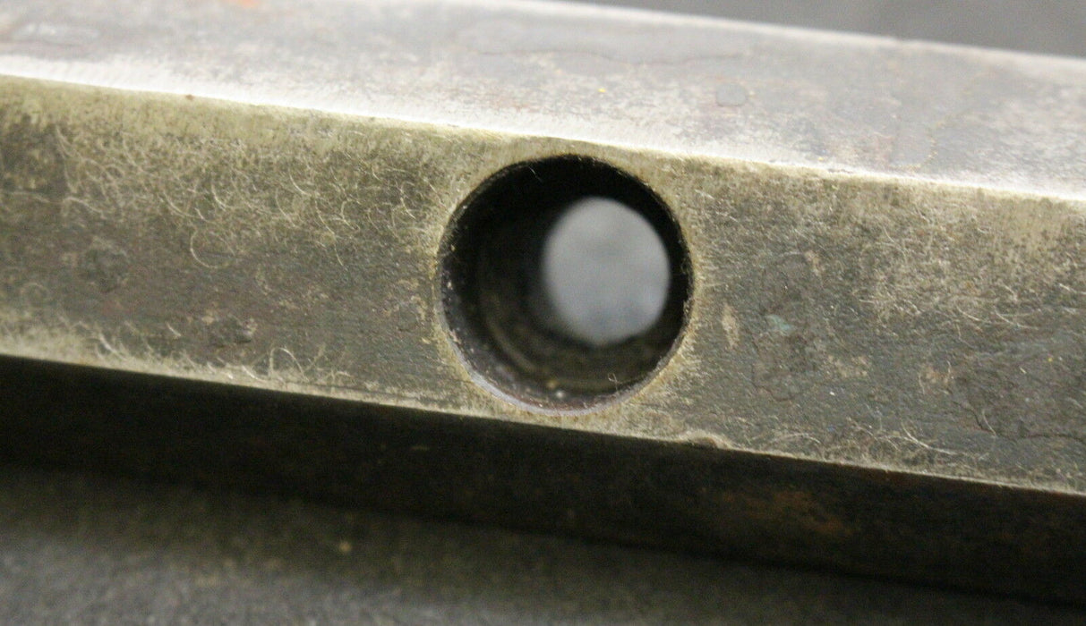 Sechskant aus Stahl 6kant x 750mm Länge Schlüsselweite SW36 mit 4 Schraublöchern