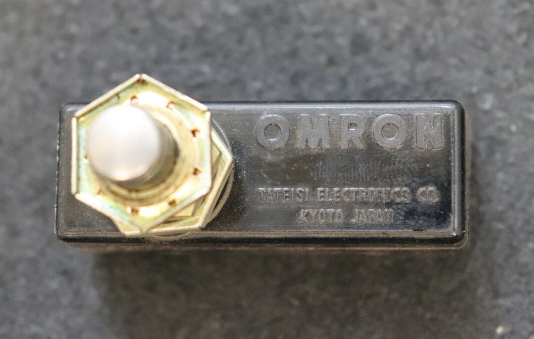 OMRON DDR 3 Stück Mikroschalter Taster 2 x 2747ZN 1 x 2637ZN