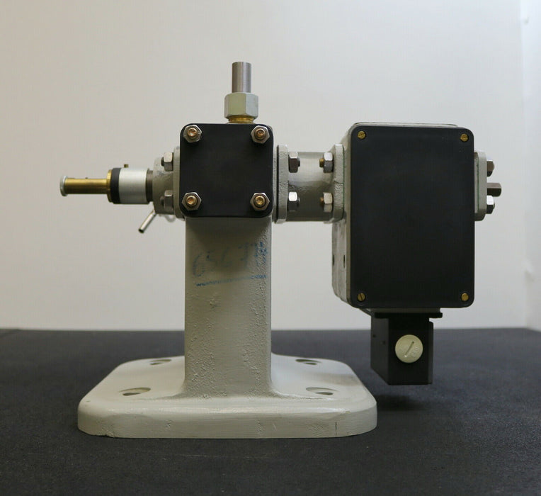 BTG / ASKANIA Elektro-Hydraulik-Umformer Typ S22 Art.Nr. 2132850 Tauchspule 1000