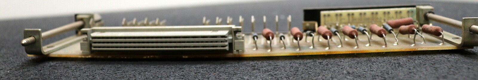 VEM NUMERIK RFT DDR Steckplatinen-Vorderseite A Platine 413985-6 NKM 4997-6 RFT