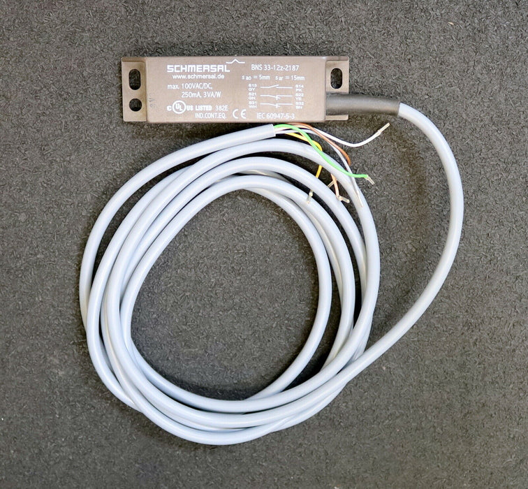 SCHMERSAL Sicherheitssensor BNS 33-12z-2187 250mA Kabellänge 2m unbenutzt
