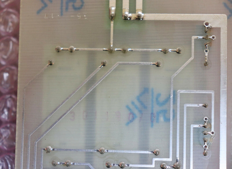 RFT Platine 3317 30119070 mit 3 x RGK 30/2 1/124/01 gebraucht - geprüft - ok -