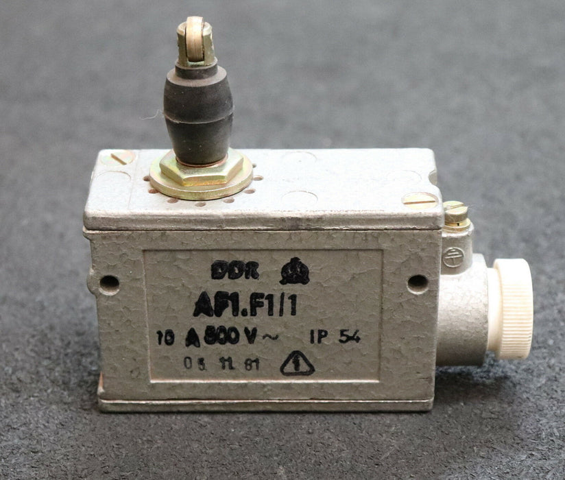 ROBOTRON Gußgekapselter Mikrotaster AF1.F1/1 500VAC 10A IP54