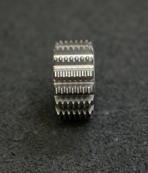 KÖPFER Vollstahl-Wälzfräser m= 0,5mm 20° EGW 1gg. rechts 15 Spannuten 24x12x8mm