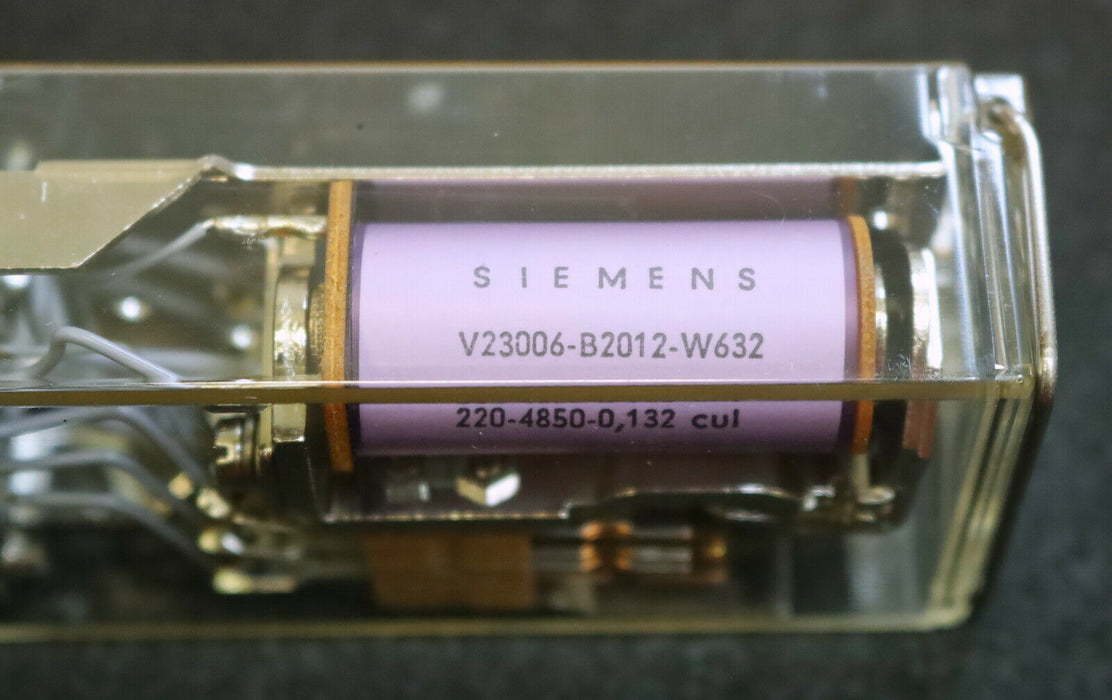 SIEMENS kleines Rundrelais V23006-B2012-W632 Kontaktbestückung: 1S/1Ö/1W