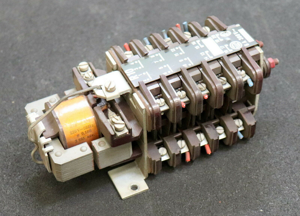 VEB Est Magnetschalter Schalteinheit R10 mit Spule R10-123 6A 380VAC Spule 220V