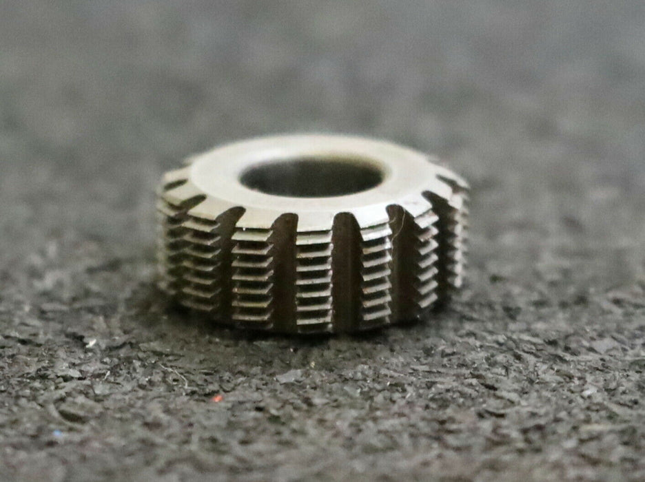 MIKRON Wälzfräser No. 45086 - Ø18x7xØ8mm 1gg. Rechts 15 Spanuten
