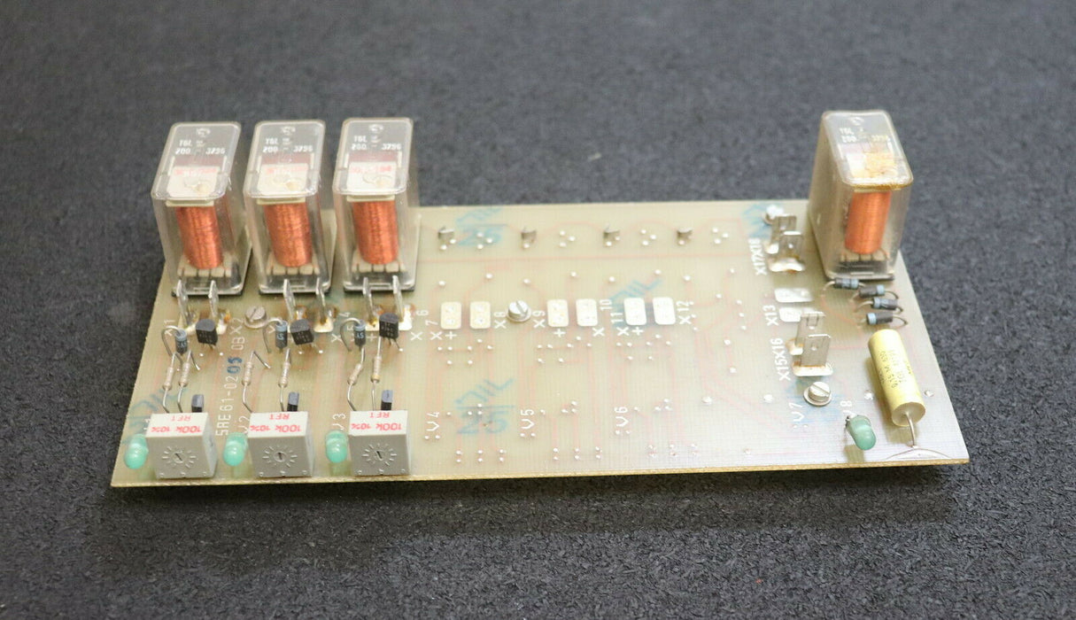 VEM NUMERIK RFT DDR Platine mit Halterung SAE 61-0205 mit Platine RFT 58777