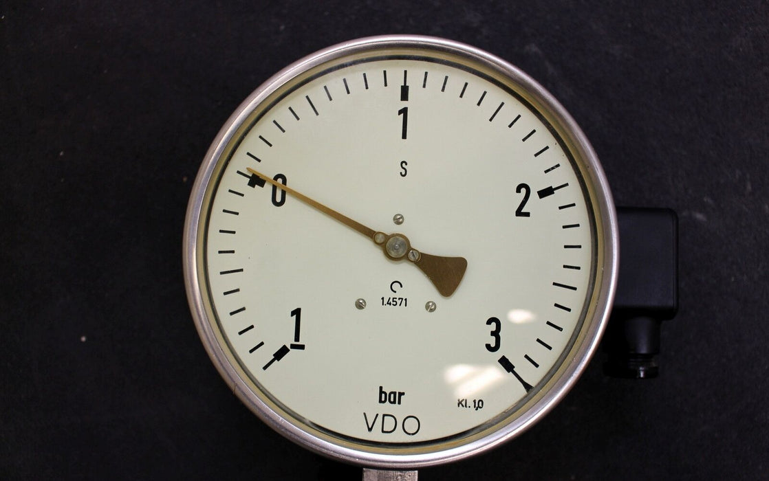 VDO Druckmessumformer Typ 21-51 - 1-3bar - Kl. 1,0 - Anschluss 1/2“ - D: 160mm