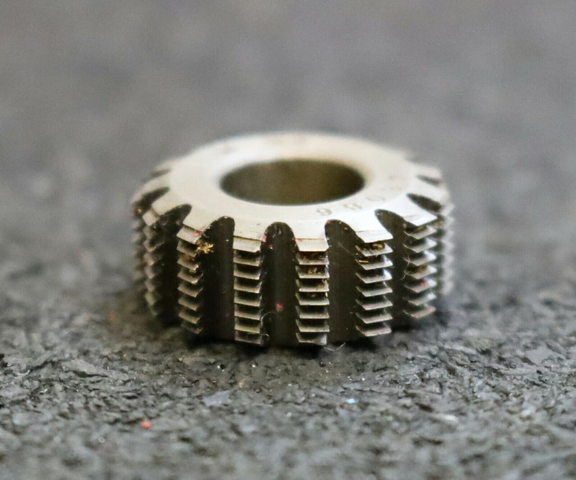 MIKRON Wälzfräser No. 45086 - Ø18x7xØ8mm 1gg. Rechts 15 Spanuten