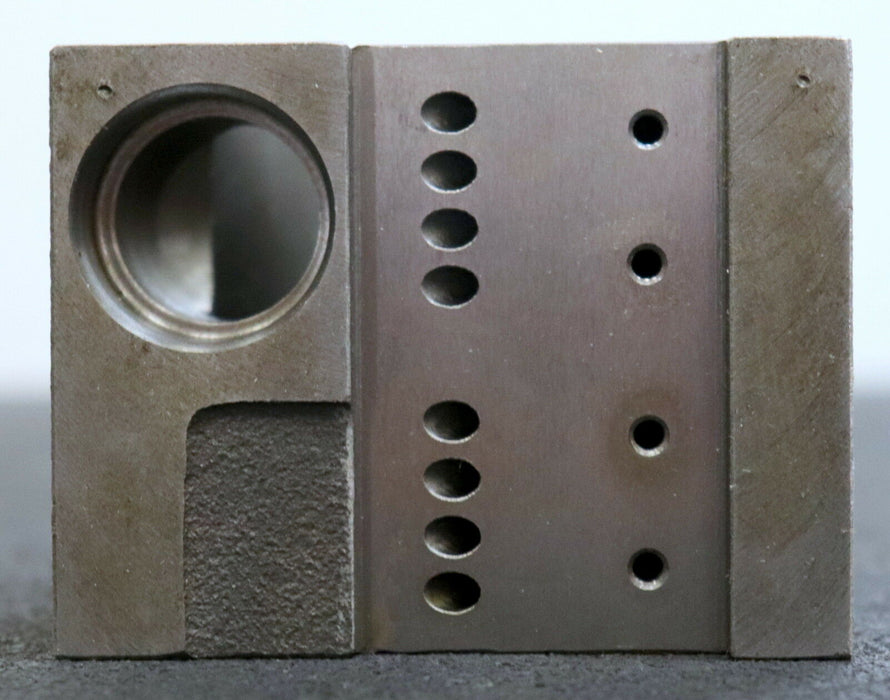 VACCUBRAND Stator Hochstufe Art.Nr. 64034 Bohrungsd.: 60mm Höhe 64mm Breite 84mm