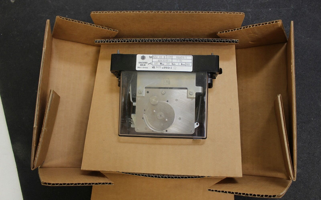 SCHLEICHER Präzisions-Zeitrelais MZU 131-B GZ8 60V 50/60Hz t=1-10s Nr. 9136474/1