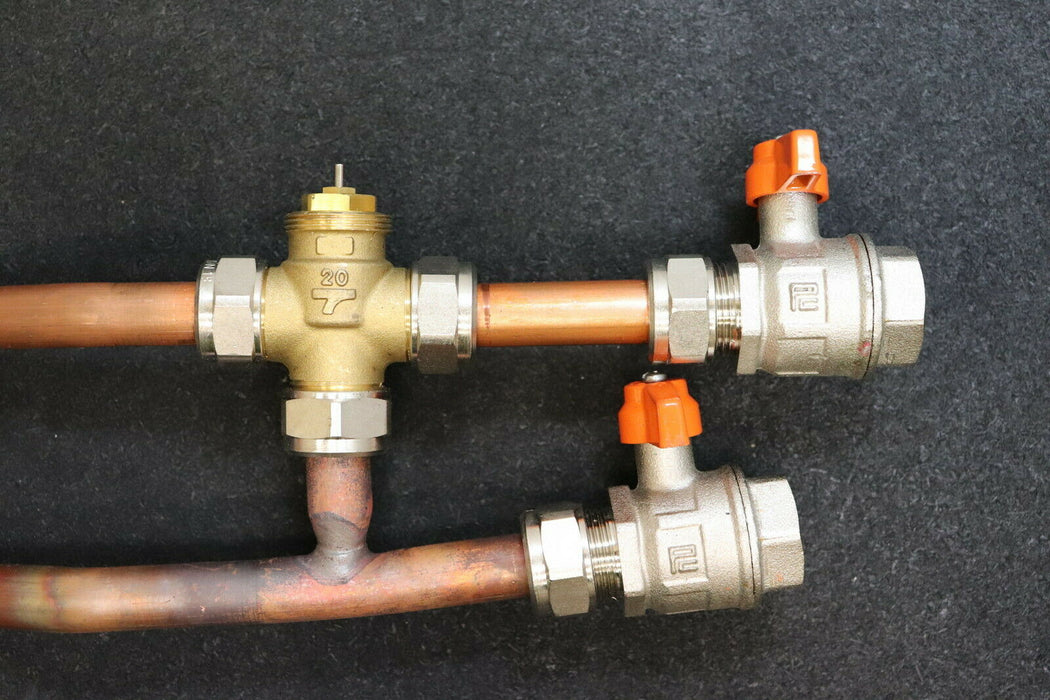 CARRIER Ersatzteil KIT Valve Valve motorized 2 pipes Seriennr. L0100016653