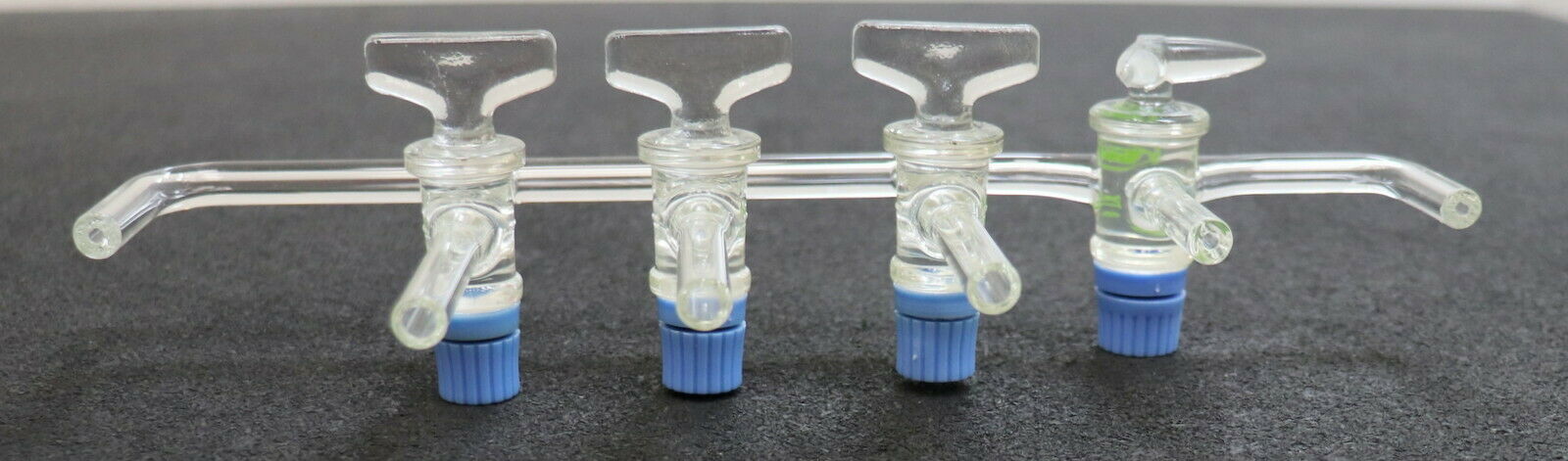 WINZER 4-fach Verteiler fürs Labor mit 4 Glashähnen mit Feststellung Rohr-Ø 8mm