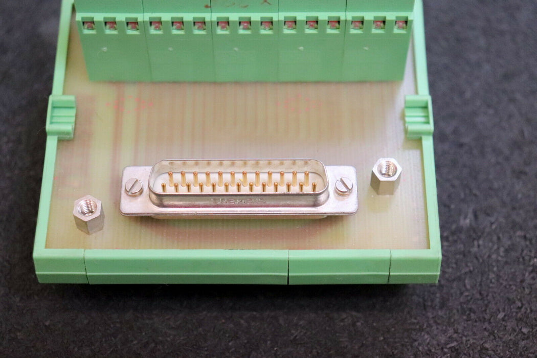 PHOENIX CONTACT Übergabebaustein FLKM-D25 SUB7S/SO 1 28-polig für 25-pin-Stecker