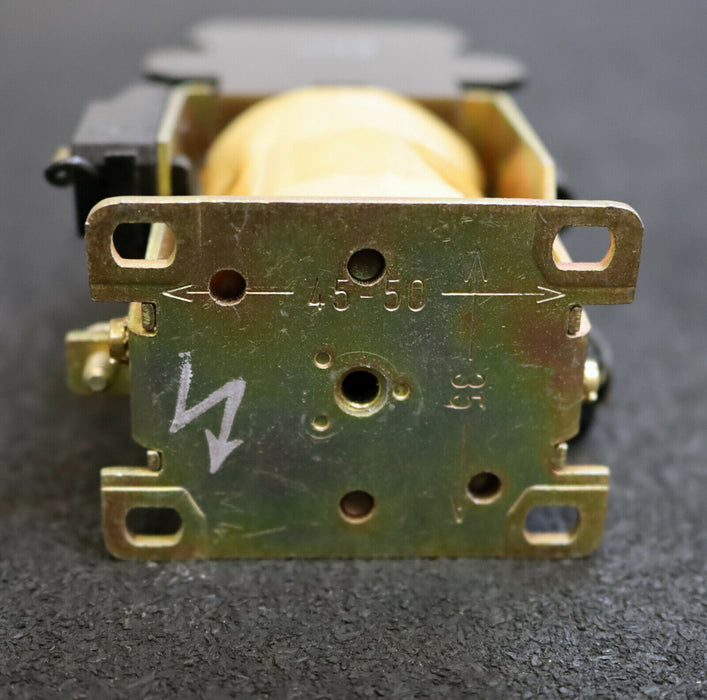 BBC Hilfsschütz HSC 53 Spulenspannung 220VDC GHH1326806V05S 3Ö unbenutzt in OVP