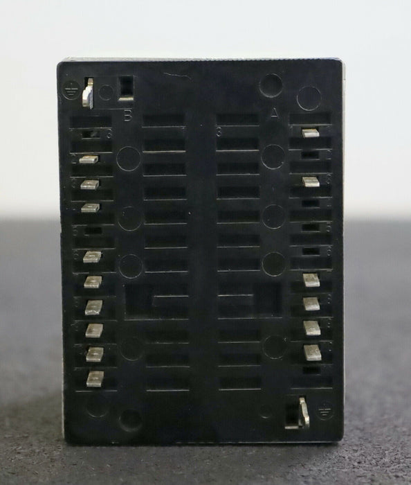 VEB WETRON WEIDA Relais Zeitrelais 30s elektronisch 4 TZ 25 24VDC 220VAC