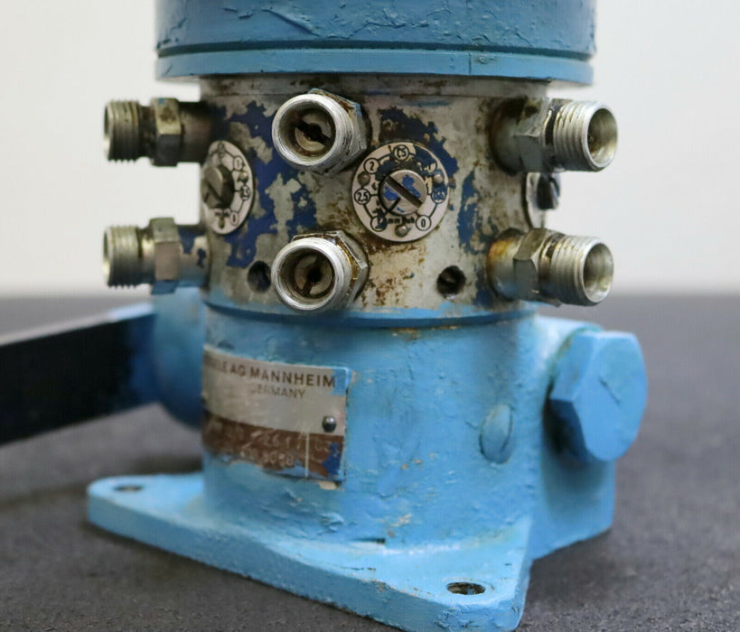 VÖGELE LAVIS Zentralschmierung f. Kran Typ S/FM 4,5P 12B 2,5/1 + FMP 12/9 2,5:1