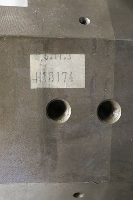 GEHRING Gehäuse N1001-005-001 Durchgangsdurchmesser 90,0mm Gesamthöhe 133mm