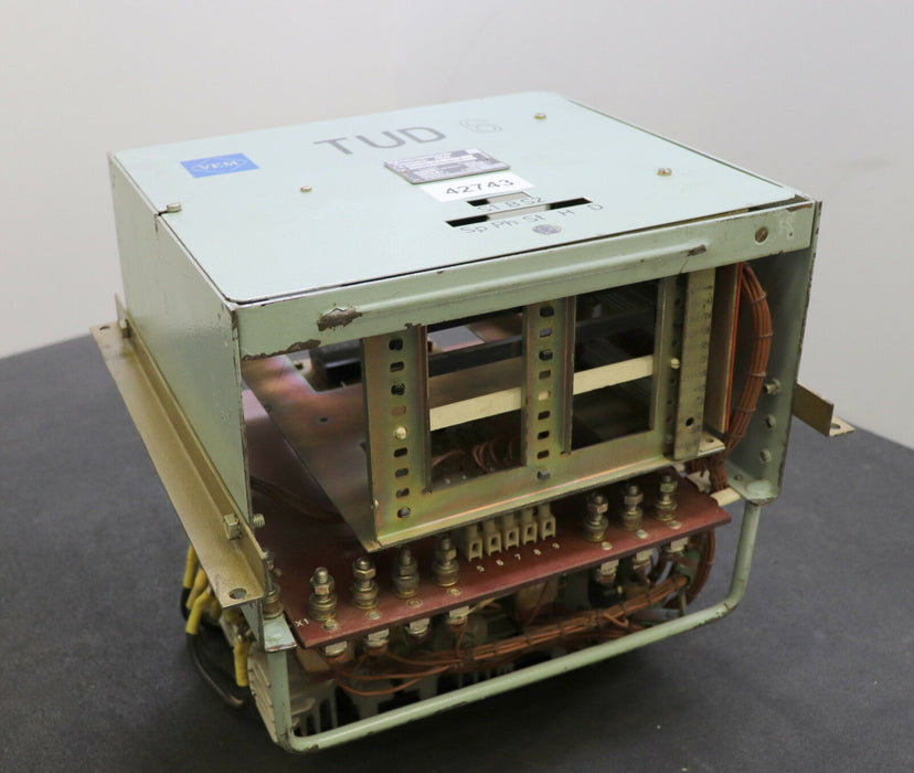 VEM NUMERIK Steuergerät ohne Boards! TUD 6 Typ TUD 6.2.1 Ausgang 360VDC 45A