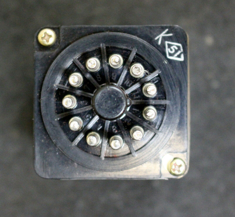 OMRON Steck-Relais miniature power relay MK3ZP-5 110VAC- gebraucht guter Zustand