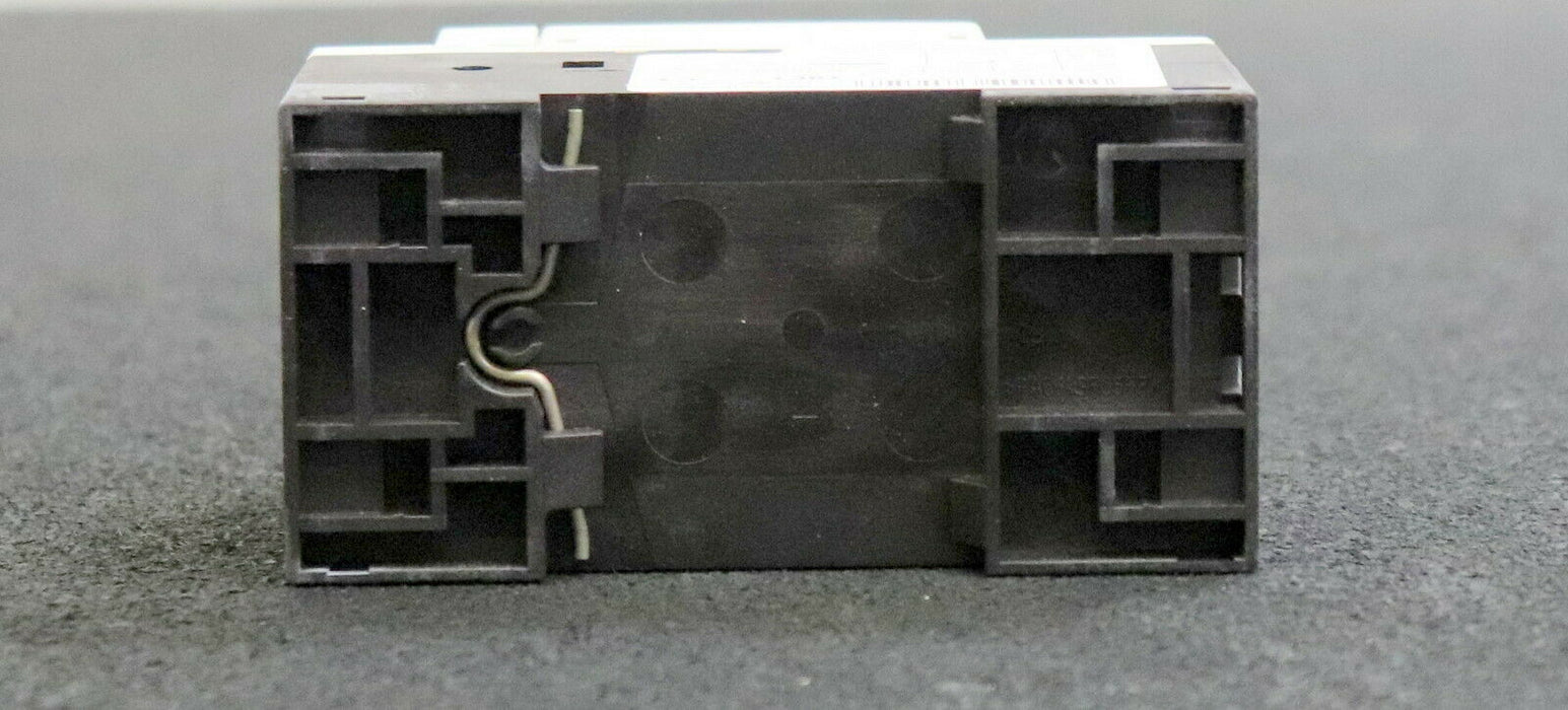 SIEMENS 3 Stück Motorschutzschalter 3RV1011-0FA15 0,35-0,5A 1NO + 1NC