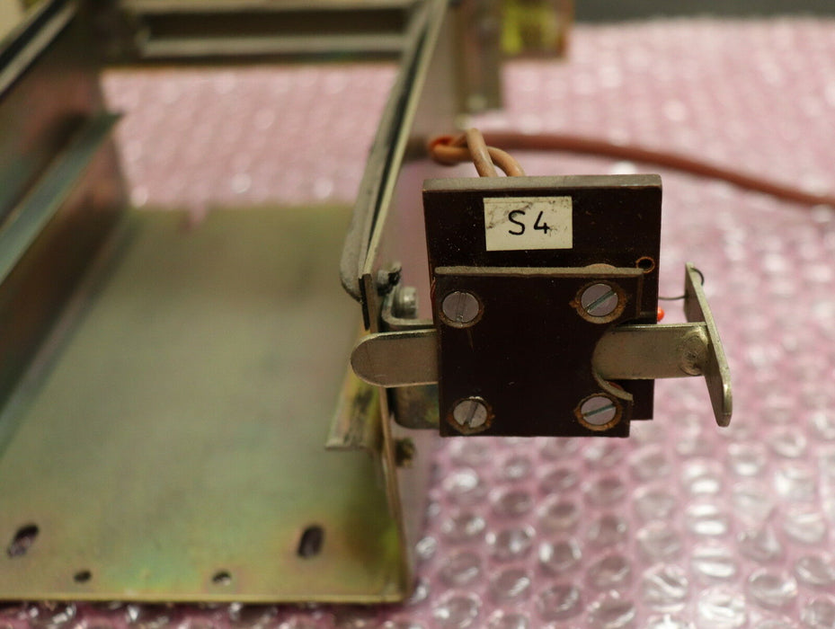 VEM NUMERIK WMW DDR Einschub-Rack für Steuergerät Rack for Typ CNC-H 646