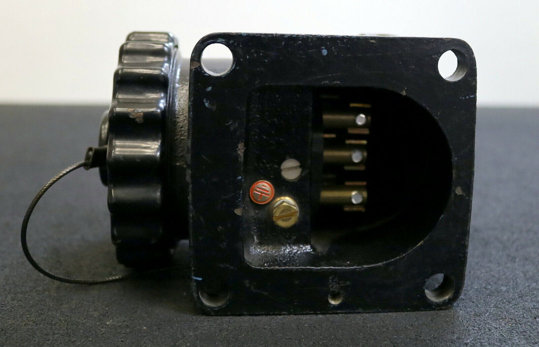 JOHANN LEIDEL Gerätestecker zum Anschrauben D 58 Polzahl 6 +E mit Stiftkontakten