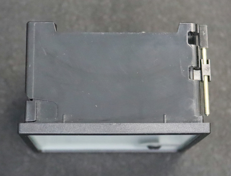 Bild des Artikels AEG-Drehspul-Messwerk-Moving-coil-measuring-mechanism-PQ96K-0-60mV-Maße-95x95mm