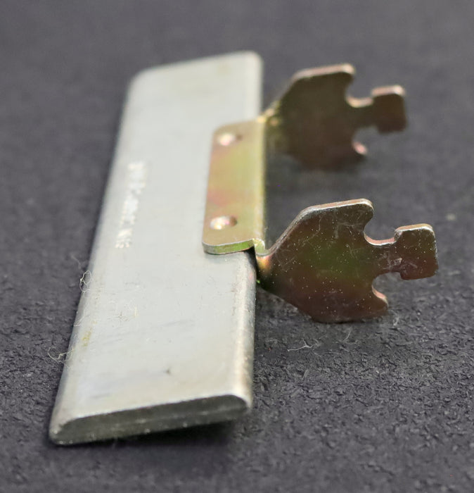 Bild des Artikels SIBA-3x-Trennmesser-2400502-/-NH3-630A-690V-unbenutzt-einmal-eingebaut