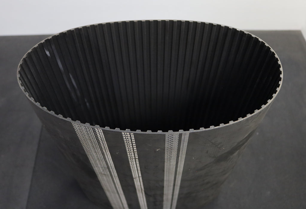 Bild des Artikels OPTIBELT-475mm-breiter-Zahnriemen-Timing-belt-370H-Breite:-475mm-Länge:-939,8mm
