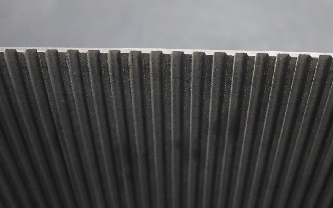 Bild des Artikels GATES-370mm-breiter-Zahnriemen-Timing-belt-461L-Breite-370mm-Länge-1056,64mm