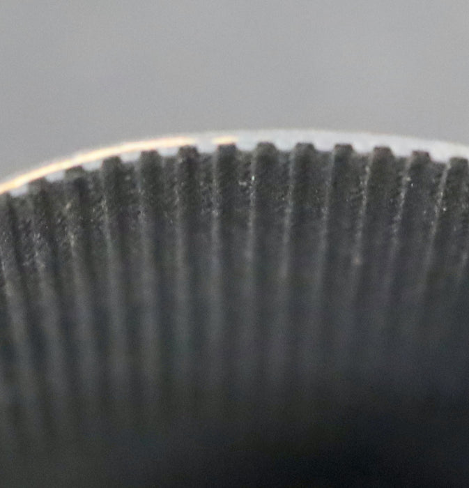 Bild des Artikels BANDO-153mm-breiter-Zahnriemen-72MXL-Breite-153mm-Länge-182,88mm-zum-zuschneiden