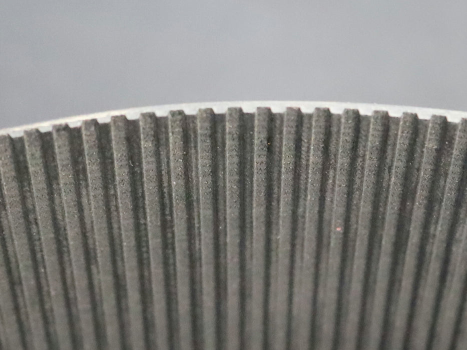 Bild des Artikels GATES-460mm-breiter-Zahnriemen-T5-Breite-460mm-Länge-460mm---zum-zuschneiden