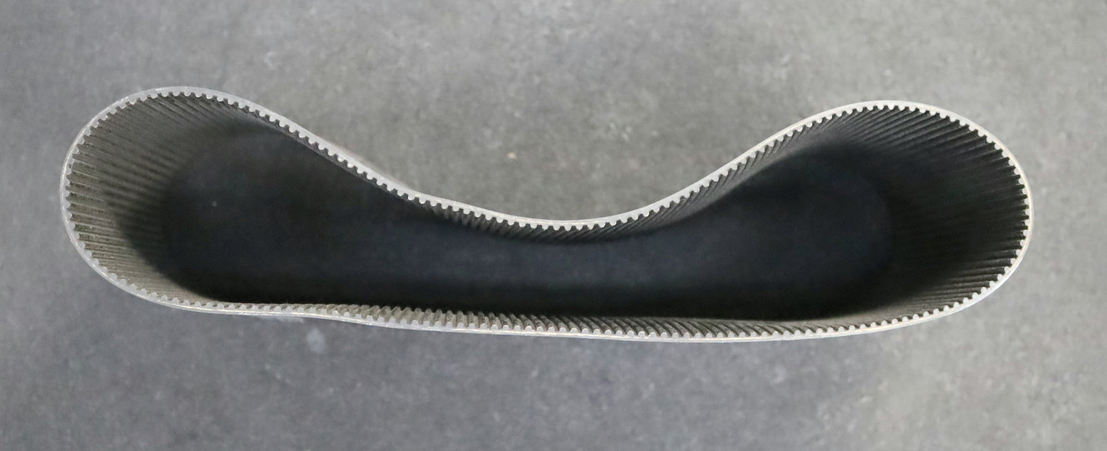 Bild des Artikels Zahnriemen-Timing-belt-3M-Breite-114mm-Länge-597mm-für-eigenen-Zuschnitt