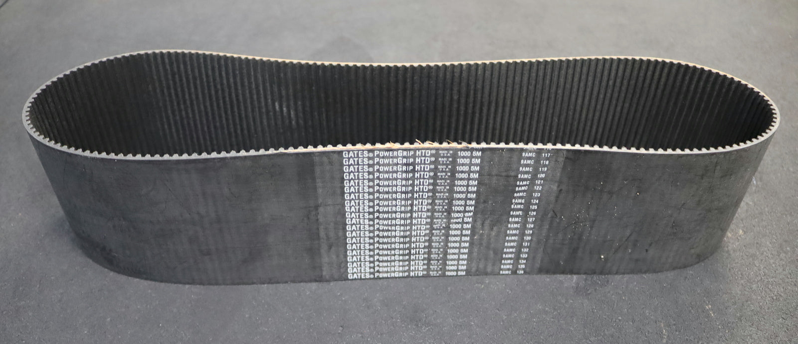 Bild des Artikels GATES-97mm-breiter-Zahnriemen-Timing-belt-5M-Breite-97mm-Länge-1000mm