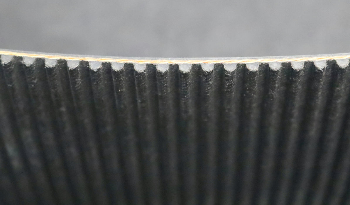 Bild des Artikels GATES-97mm-breiter-Zahnriemen-Timing-belt-5M-Breite-97mm-Länge-1000mm