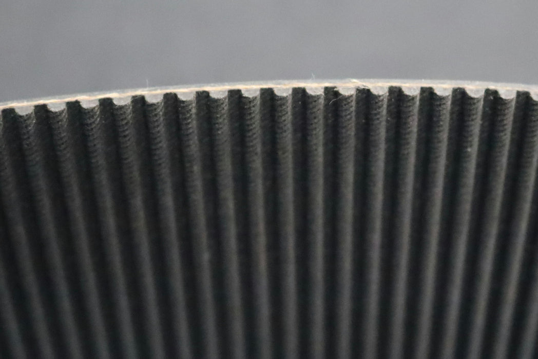 Bild des Artikels GATES-206mm-breiter-Zahnriemen-Timing-belt-5M-Breite-206mm-Länge-695mm