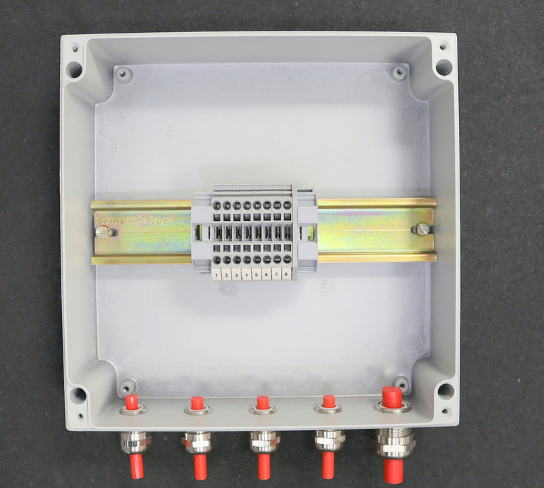 Bild des Artikels ROSE-GEHÄUSETECHNIK-Klemmkasten-für-4-Ausgänge-Alu-Gehäuse-Art.Nr.-10000014232