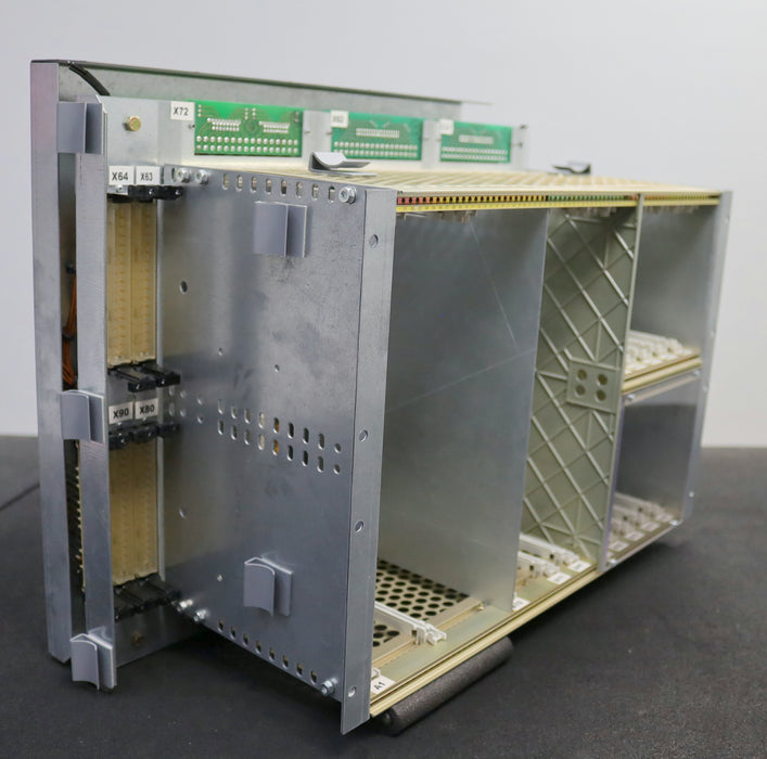 Bild des Artikels AEG-RACK-für-USV-Systeme-TRANSOKRAFT-/-THYROSTAT-mit-4-Platinen-Nr.-6761930-DZL