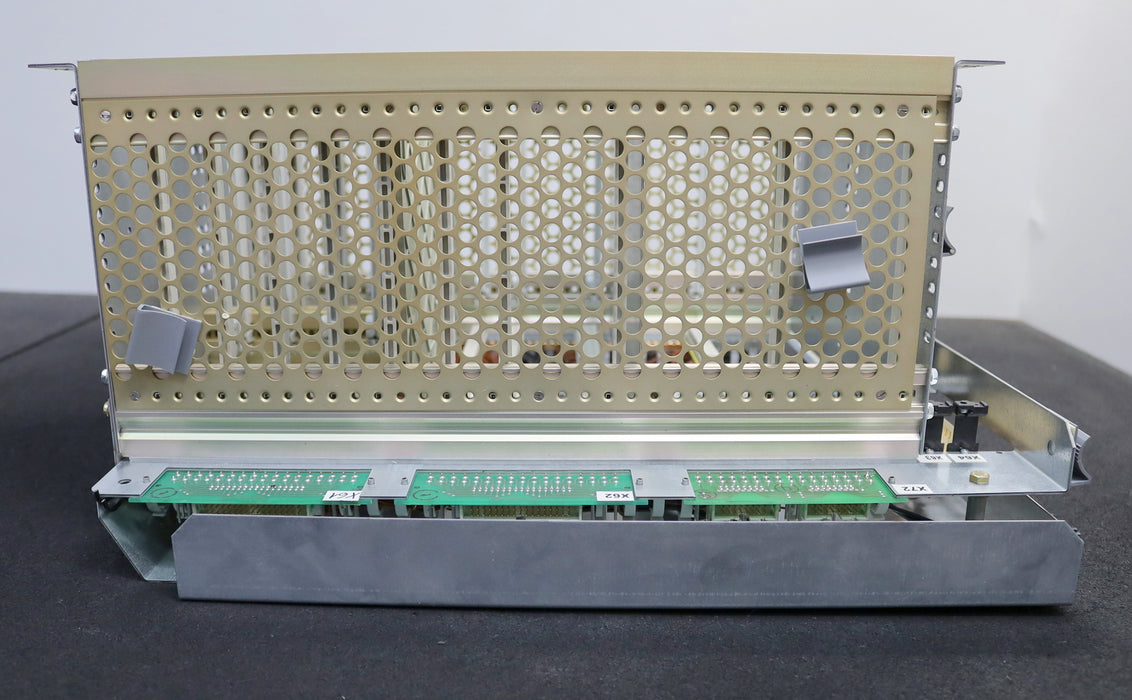 Bild des Artikels AEG-RACK-für-USV-Systeme-TRANSOKRAFT-/-THYROSTAT-mit-4-Platinen-Nr.-6761930-DZL