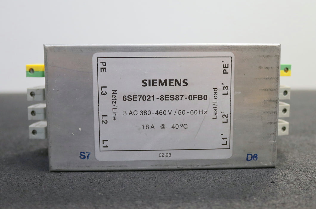 Bild des Artikels SIEMENS-Funkentstörfilter-6ES7021-8ES87-0FB0-380-460VAC-50-60Hz-18A-gebraucht