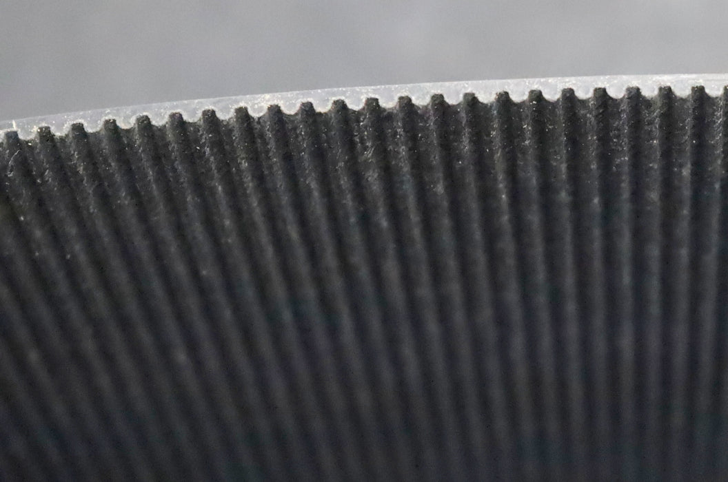 Bild des Artikels GATES-160mm-breiter-Zahnriemen-Timing-belt-3M-Breite-160mm-Länge-597mm