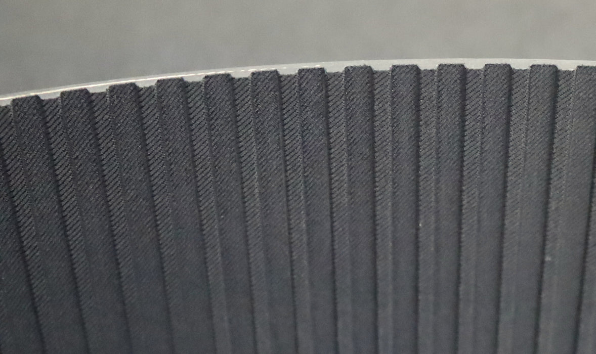 Bild des Artikels BANDO-177mm-breiter-Zahnriemen-Timing-belt-605L-Breite-177mm-Länge-1536,7mm