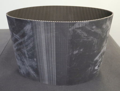 Bild des Artikels CONTITECH-367mm-breiter-Zahnriemen-Timing-belt-8M-Breite-367mm-Länge-1200mm