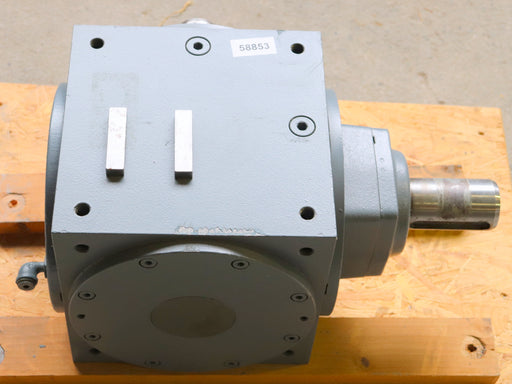 Bild des Artikels PIV-Kegelradgetriebe-LN6-G2-n2=-26,6U/min-T2=-1572Nm-530x410x275mm-revidiert-`03