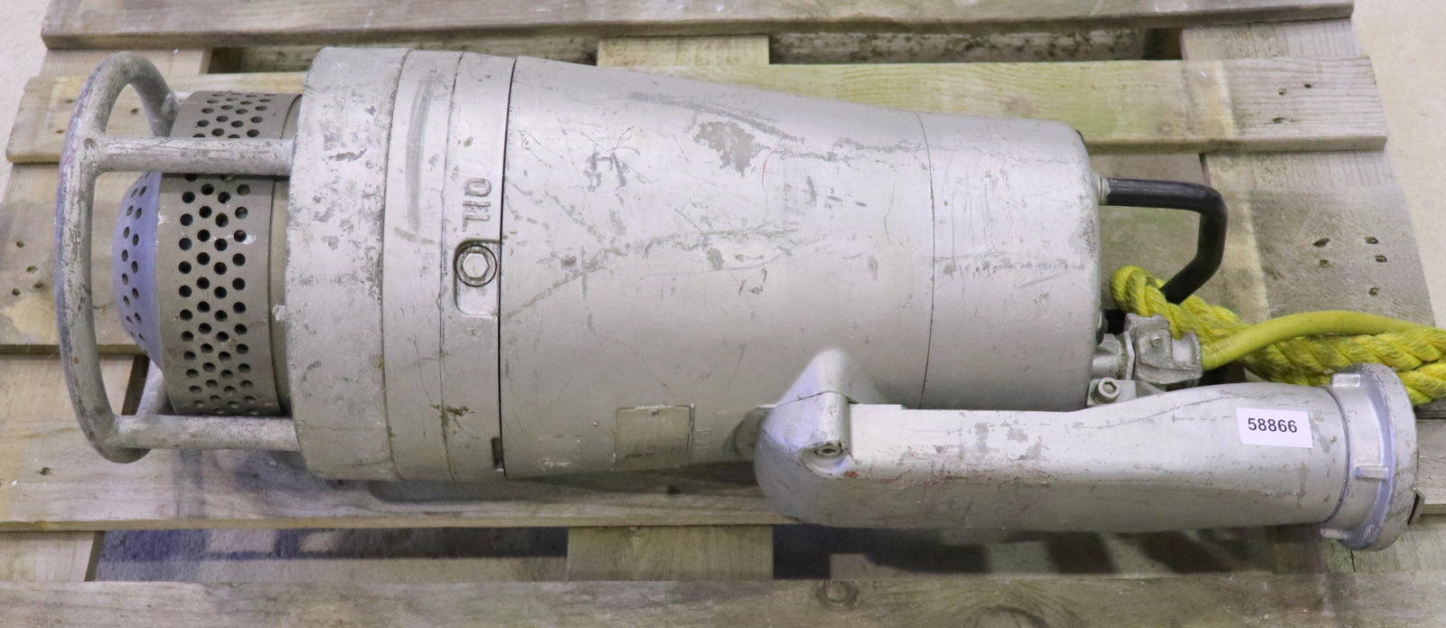 Bild des Artikels FLYGT-Schmutzwasser-Pumpe-6,2kW-(8,5PS)-mit-Laufrad-341-Typ-2075.100-3.500U/min