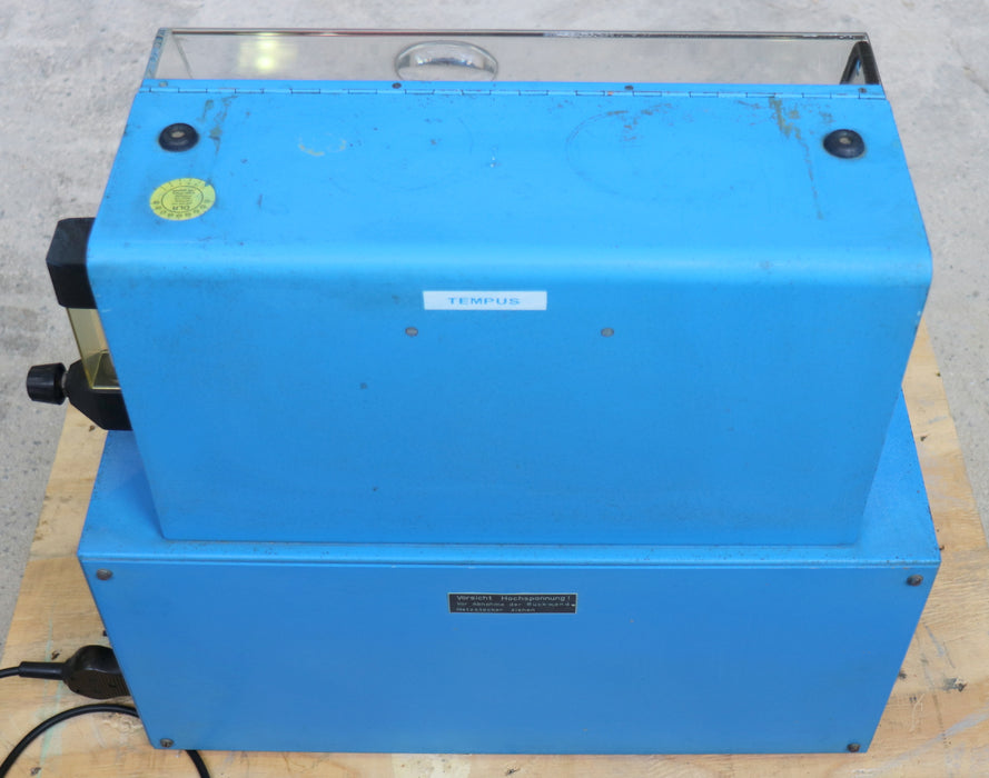 Bild des Artikels DVLR-/-DLR-Miniatur-Schweißgerät-in-Schutzgehäuse-+-Spanneinheit-auf-NOVOTECH