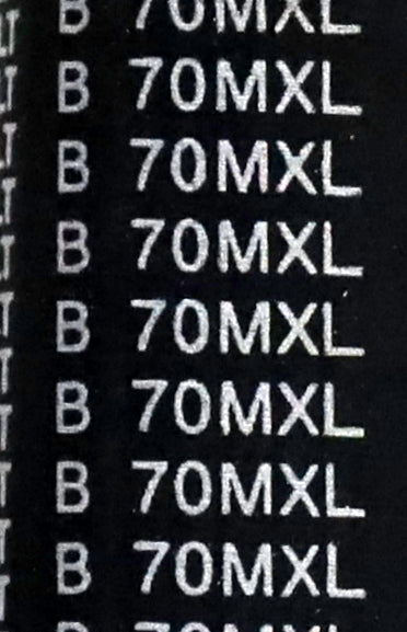 Bild des Artikels BANDO-124mm-breiter-Zahnriemen-Timing-belt-70MXL-Breite-124mm-Länge-177,8mm
